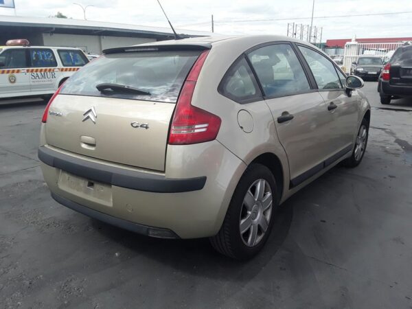 FARO DERECHO CITROEN C4 BERLINA - Imagen 4
