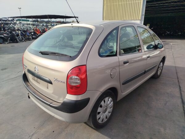 FARO DERECHO CITROEN XSARA PICASSO - Imagen 4