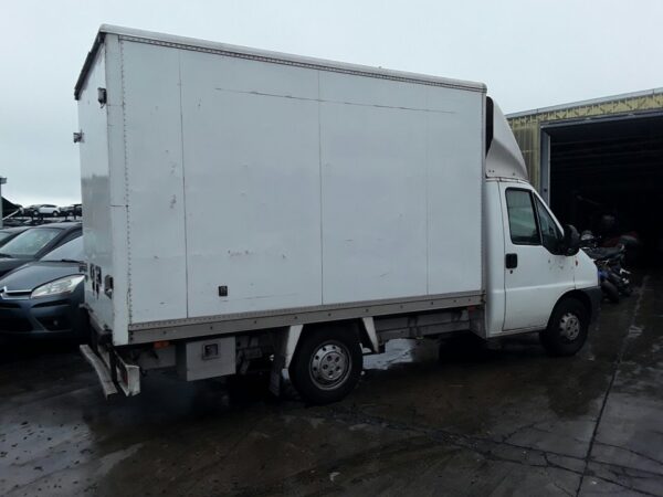 REJILLA DELANTERA FIAT DUCATO II FURGÓN 15 - Imagen 4