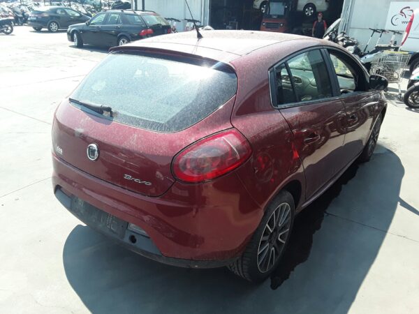 PARAGOLPES TRASERO FIAT II BRAVO (198) - Imagen 3