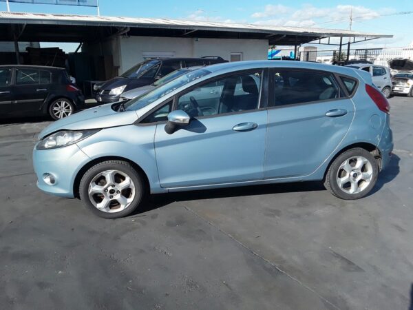 PARAGOLPES DELANTERO FORD FIESTA (CB1) - Imagen 5