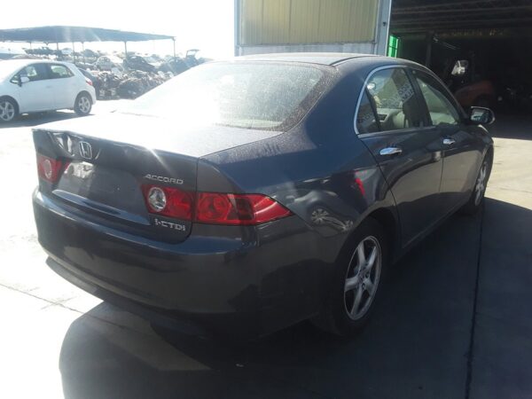 PARAGOLPES TRASERO HONDA ACCORD BERLINA (CL/CN) - Imagen 2