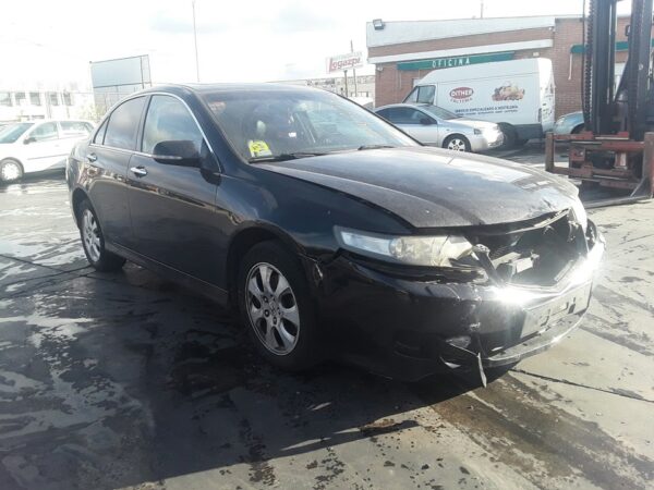 CONDENSADOR / RADIADOR  AIRE ACONDICIONADO HONDA ACCORD BERLINA (CL/CN) - Imagen 3