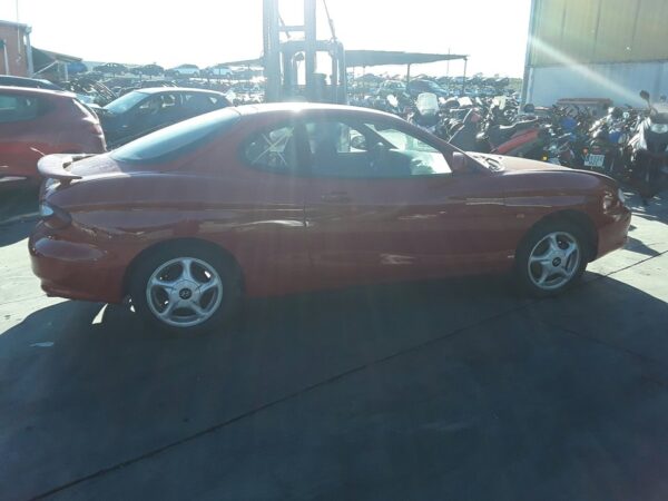 PARAGOLPES TRASERO HYUNDAI COUPE (J2) - Imagen 5