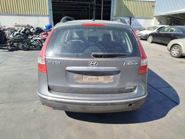 SALPICADERO HYUNDAI I30 CW (FD) - Imagen 5