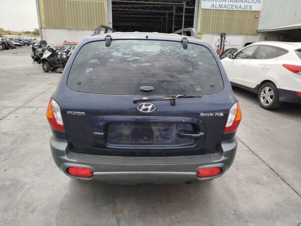 PILOTO TRASERO IZQUIERDO HYUNDAI SANTA FE (SM) - Imagen 3