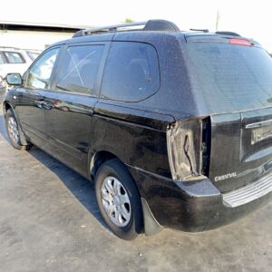 PARAGOLPES TRASERO KIA CARNIVAL