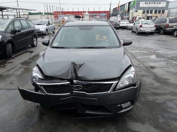 PUERTA DELANTERA DERECHA KIA CEED (ED) - Imagen 2