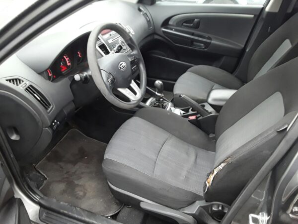 PUERTA DELANTERA DERECHA KIA CEED (ED) - Imagen 4