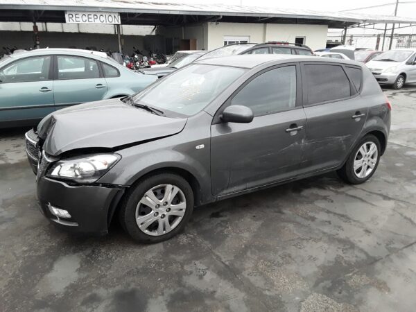PUERTA DELANTERA DERECHA KIA CEED (ED) - Imagen 5