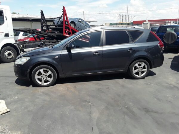 RADIADOR AGUA KIA CEED (ED) - Imagen 4