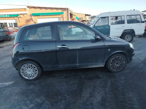 CAPO LANCIA YPSILON (101) - Imagen 5