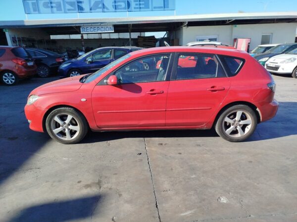 PARAGOLPES TRASERO MAZDA 3 BERLINA (BK) - Imagen 2