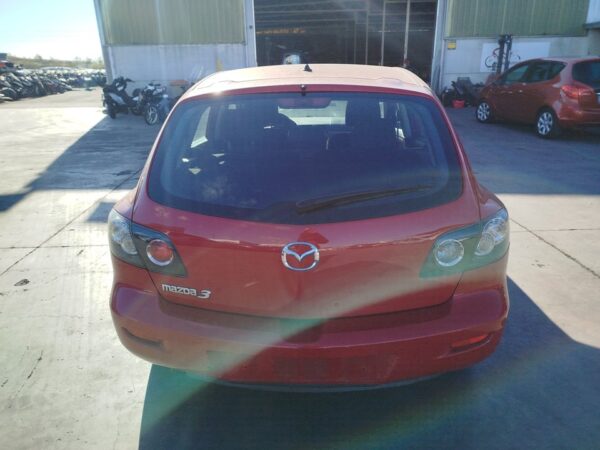 PARAGOLPES TRASERO MAZDA 3 BERLINA (BK) - Imagen 4