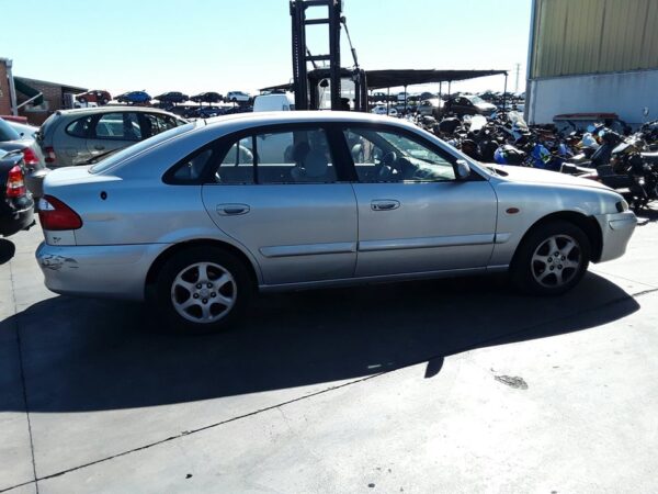 PUERTA TRASERA DERECHA MAZDA 626 BERLINA (GF) - Imagen 3