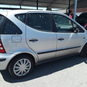 CONDENSADOR / RADIADOR  AIRE ACONDICIONADO MERCEDES-BENZ CLASE A (BM 168)