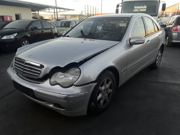 BOMBA DIRECCION MERCEDES-BENZ CLASE C (BM 203) BERLINA - Imagen 3