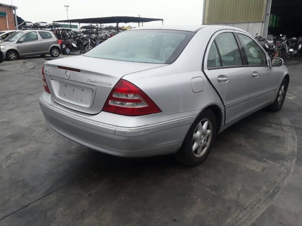 CERRADURA MALETERO / PORTON MERCEDES-BENZ CLASE C (BM 203) BERLINA - Imagen 4