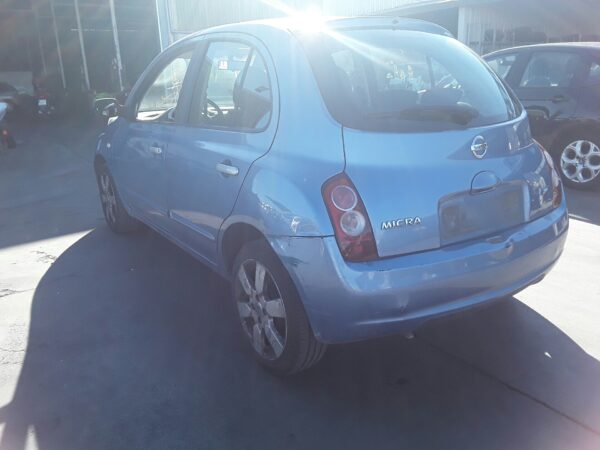 PILOTO TRASERO IZQUIERDO NISSAN MICRA (K12E) - Imagen 3