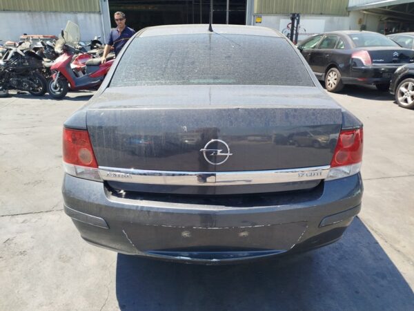 TAPA MALETERO OPEL ASTRA H BERLINA - Imagen 4