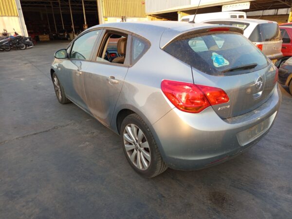 TRANSMISION DELANTERA DERECHA OPEL ASTRA J BERLINA 5P - Imagen 5