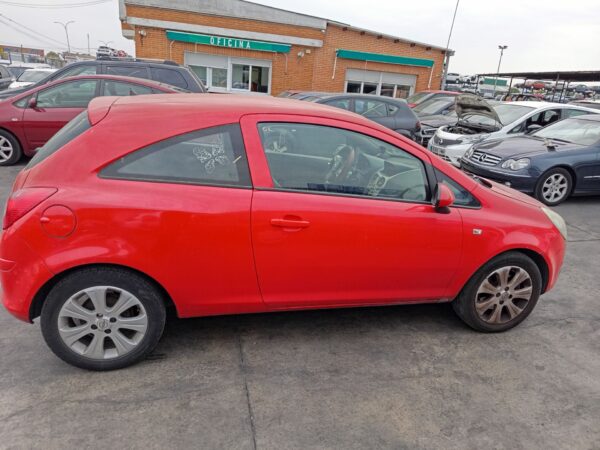 PUERTA DELANTERA IZQUIERDA OPEL CORSA D - Imagen 5