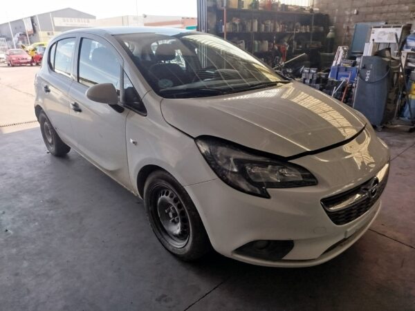 PILOTO TRASERO IZQUIERDO INTERIOR OPEL CORSA E - Imagen 5