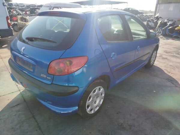 REJILLA DELANTERA PEUGEOT 206 - Imagen 5