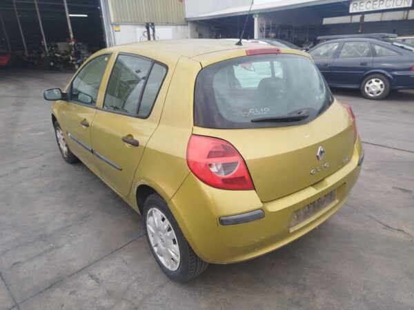 FARO DERECHO RENAULT CLIO III - Imagen 5