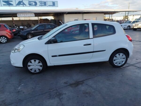 PUERTA DELANTERA DERECHA RENAULT CLIO III - Imagen 2