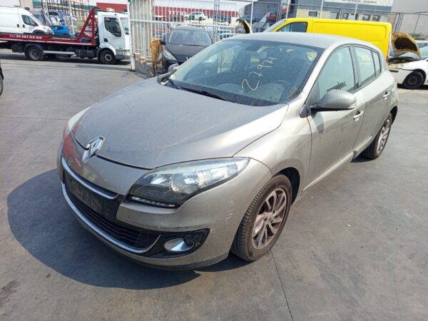 COMPRESOR AIRE ACONDICIONADO RENAULT MEGANE III BERLINA 5P - Imagen 2