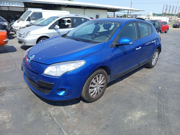 ALTERNADOR RENAULT MEGANE III BERLINA 5P - Imagen 2