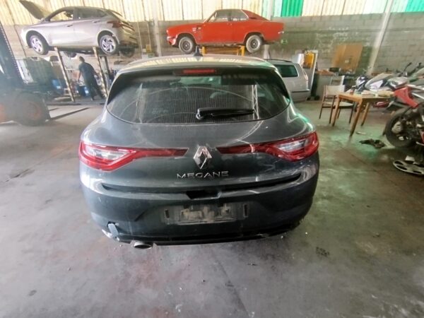 CAPO RENAULT MEGANE IV BERLINA 5P - Imagen 5