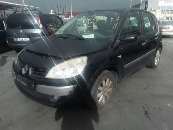 PILOTO TRASERO IZQUIERDO RENAULT SCENIC II (JM) - Imagen 3