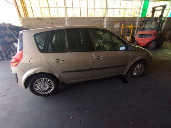 ALETA DELANTERA DERECHA RENAULT SCENIC II (JM) - Imagen 3