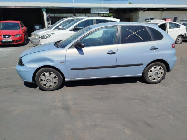 PILOTO TRASERO DERECHO SEAT IBIZA (6L1) - Imagen 4