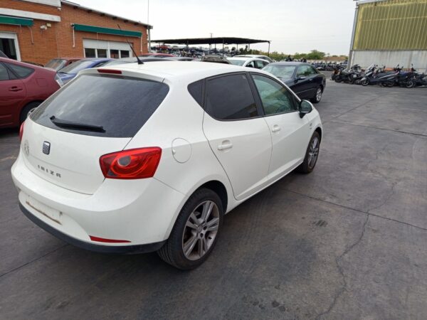 FARO IZQUIERDO SEAT IBIZA BERLINA (6J5) - Imagen 4