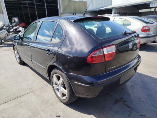 PUERTA DELANTERA IZQUIERDA SEAT LEON (1M1) - Imagen 4