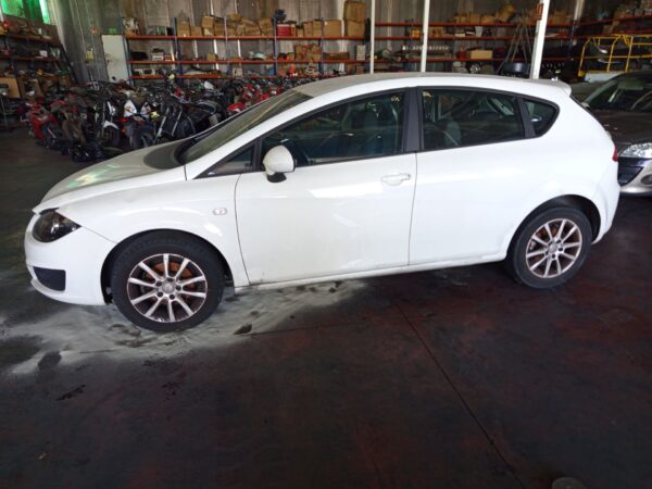 PORTON TRASERO SEAT LEON (1P1) - Imagen 4