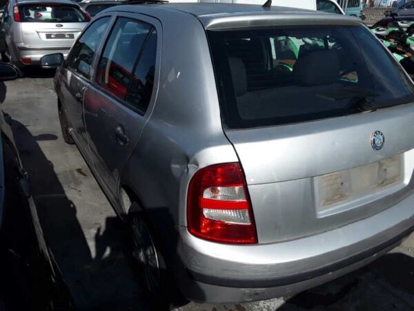 CENTRALITA MOTOR UCE SKODA FABIA (6Y2/6Y3) - Imagen 3