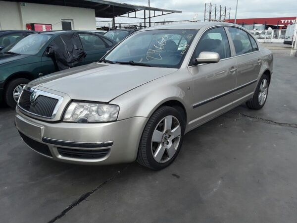 ALETA DELANTERA DERECHA SKODA SUPERB (3U4) - Imagen 3