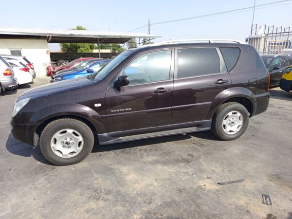 ELEVALUNAS TRASERO DERECHO SSANGYONG REXTON - Imagen 4