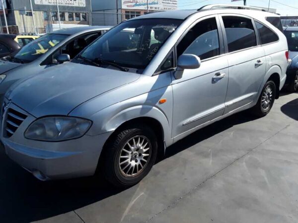 ALETA DELANTERA DERECHA SSANGYONG RODIUS