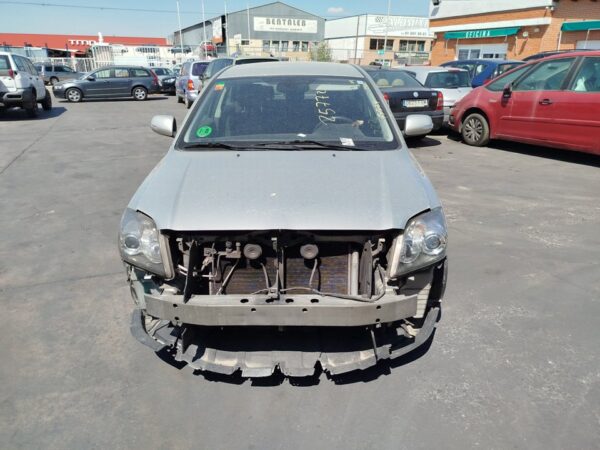FARO DERECHO TOYOTA AVENSIS BERLINA (T25) - Imagen 2