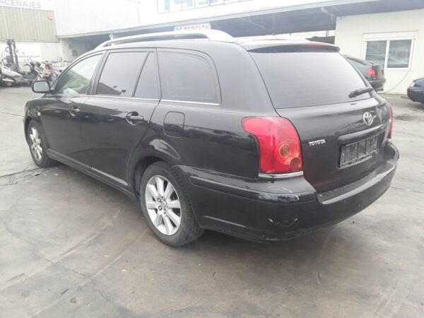 PARAGOLPES TRASERO TOYOTA AVENSIS WAGON (T25) - Imagen 4