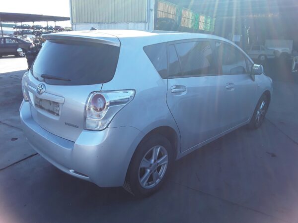ALETA DELANTERA DERECHA TOYOTA VERSO (AUR2/ZGR2) - Imagen 3