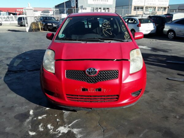 ALETA DELANTERA IZQUIERDA TOYOTA YARIS (KSP9/SCP9/NLP9) - Imagen 2