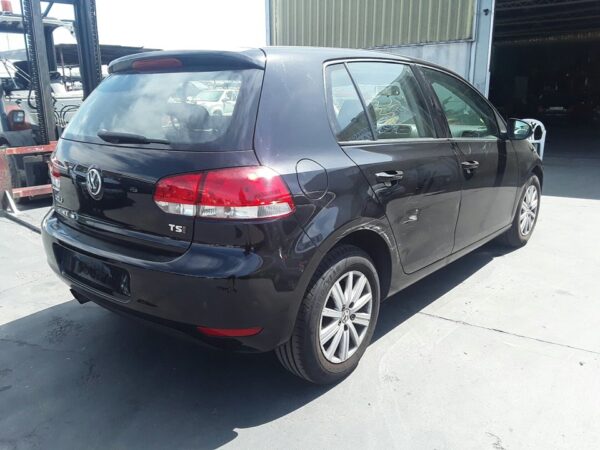 PUERTA TRASERA IZQUIERDA VOLKSWAGEN GOLF VI (5K1)(10.2008) - Imagen 2
