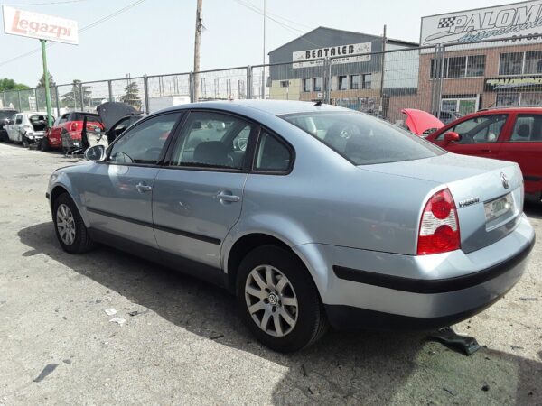 MOTOR COMPLETO VOLKSWAGEN PASSAT BERLINA (3B3) - Imagen 3