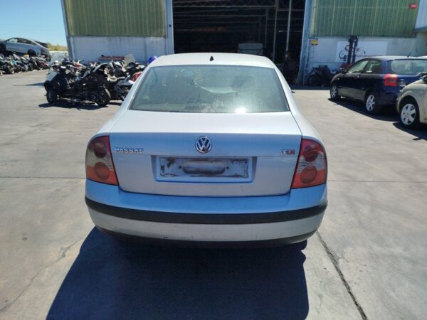 TRANSMISION DELANTERA IZQUIERDA VOLKSWAGEN PASSAT BERLINA (3B3) - Imagen 5